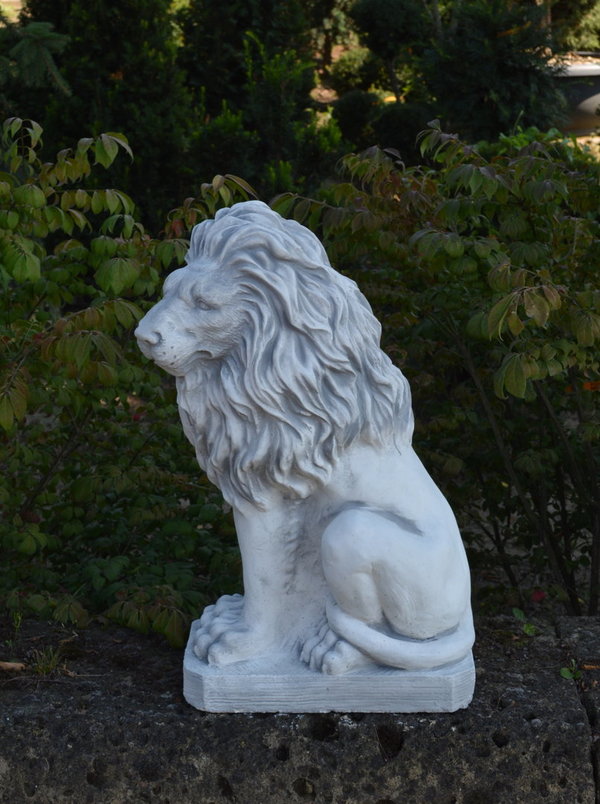 Lion facing left