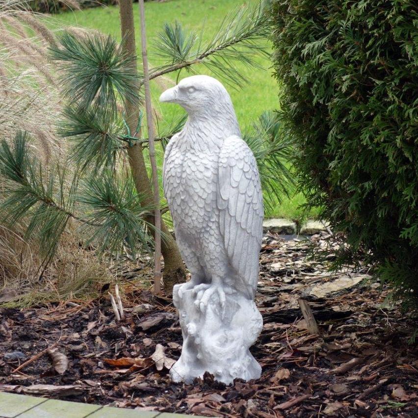 Aigle Statue d'aigle Figurine de faucon anti-oiseaux antiparasitaire jardin 