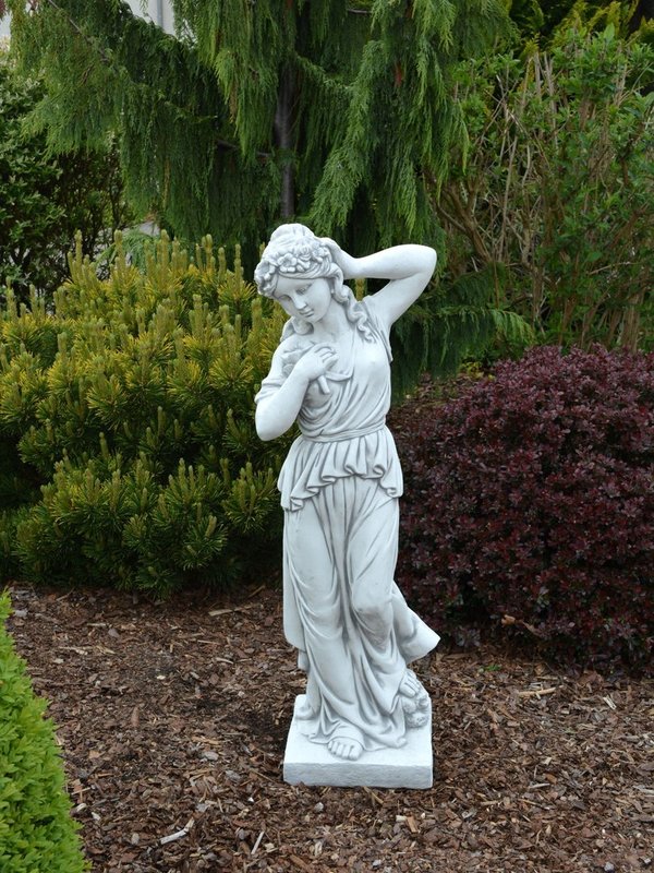 Statue der Lena erinnert an griechische Mythologie