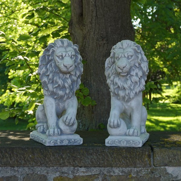 Special offer: pair of lions with ball