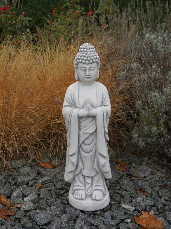 Statue eines stehenden Buddha-Mönches