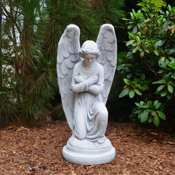 Angel statue on a round base